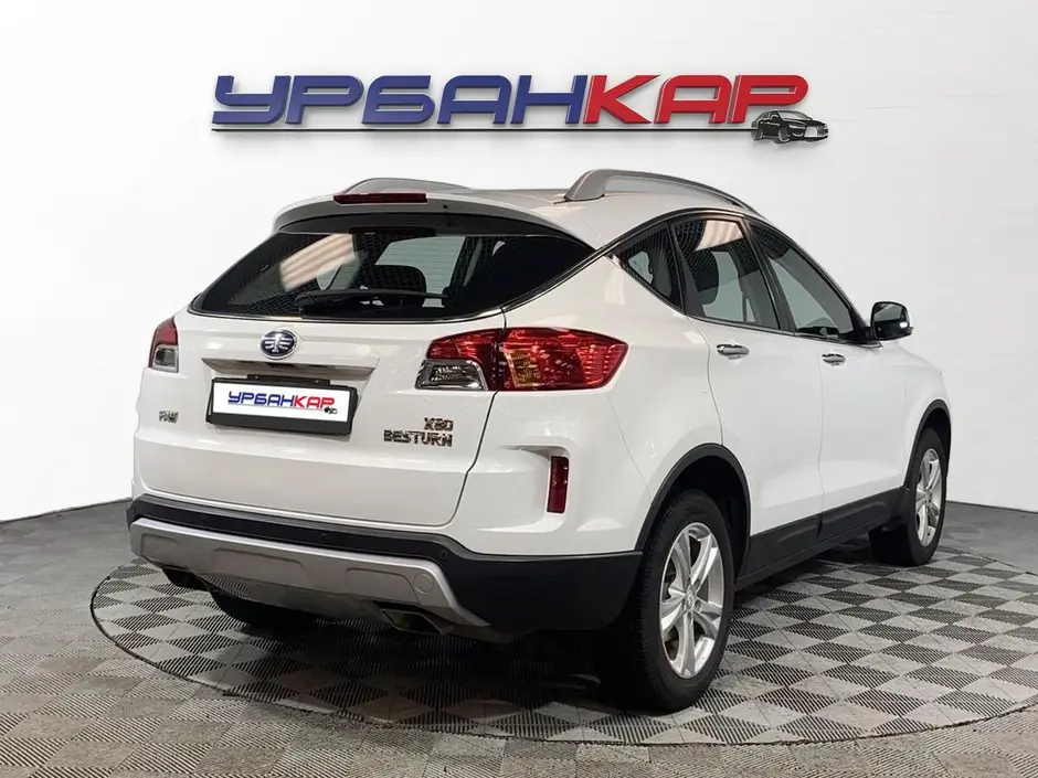 FAW Besturn X80, 2017 г.