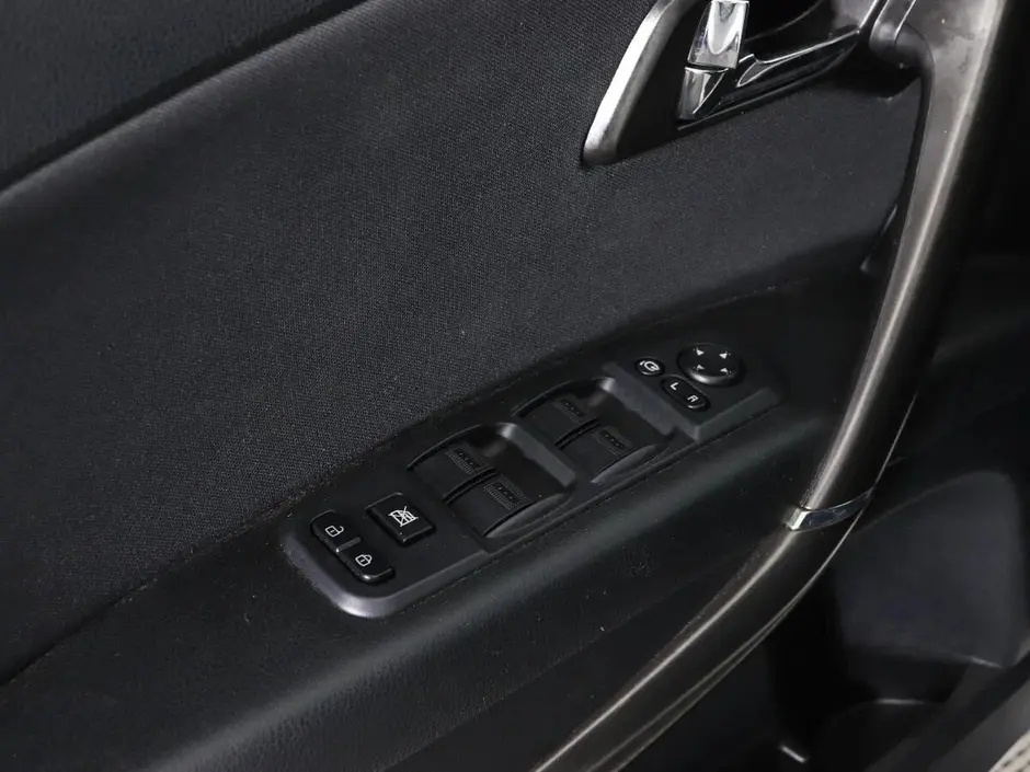 FAW Besturn X80, 2017 г.