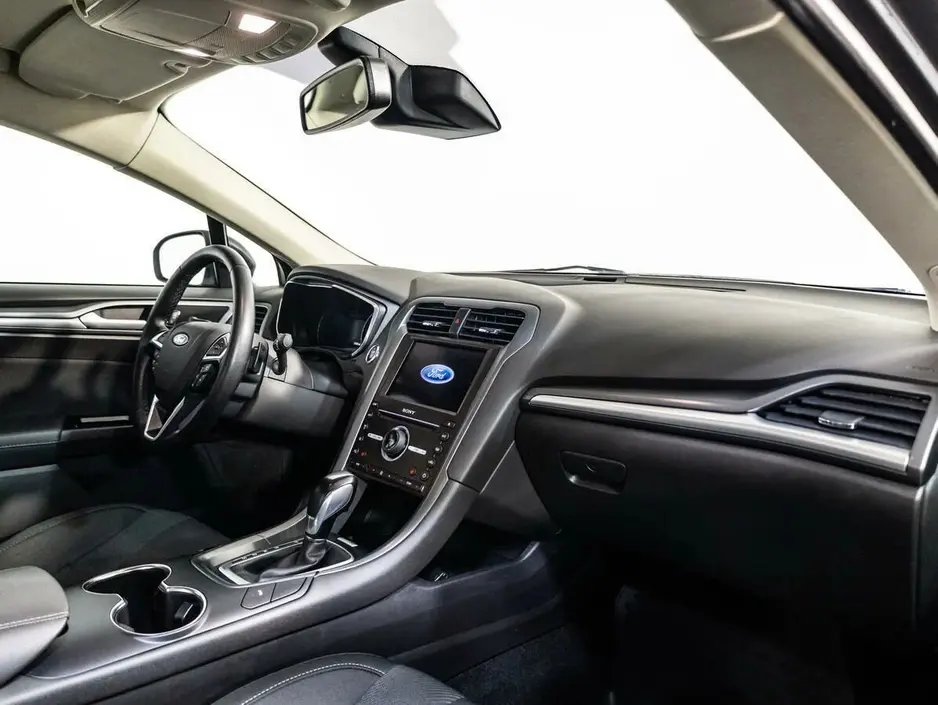 Ford Mondeo, 2017 г.