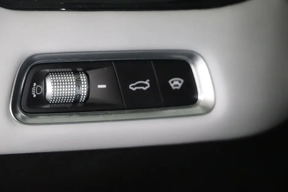 Geely Emgrand, 2023 г.