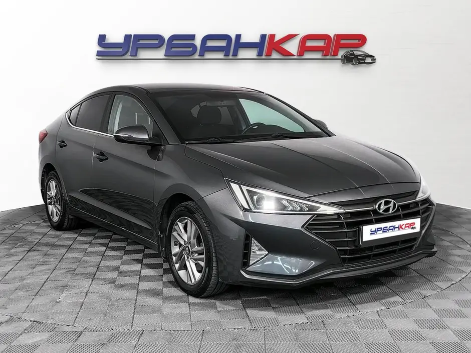 Hyundai Elantra, 2019 г.