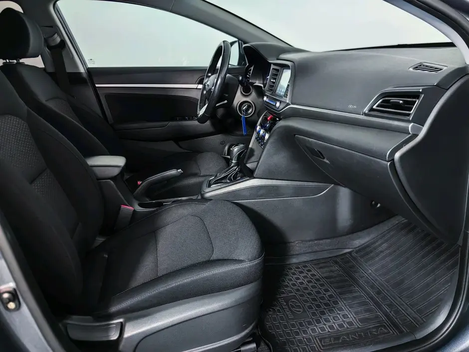 Hyundai Elantra, 2019 г.