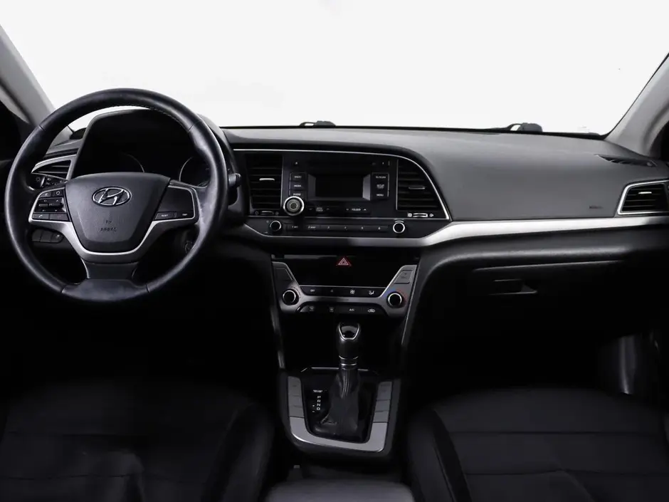 Hyundai Elantra, 2017 г.