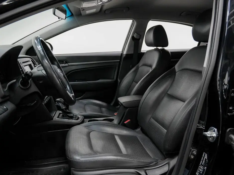 Hyundai Elantra, 2017 г.