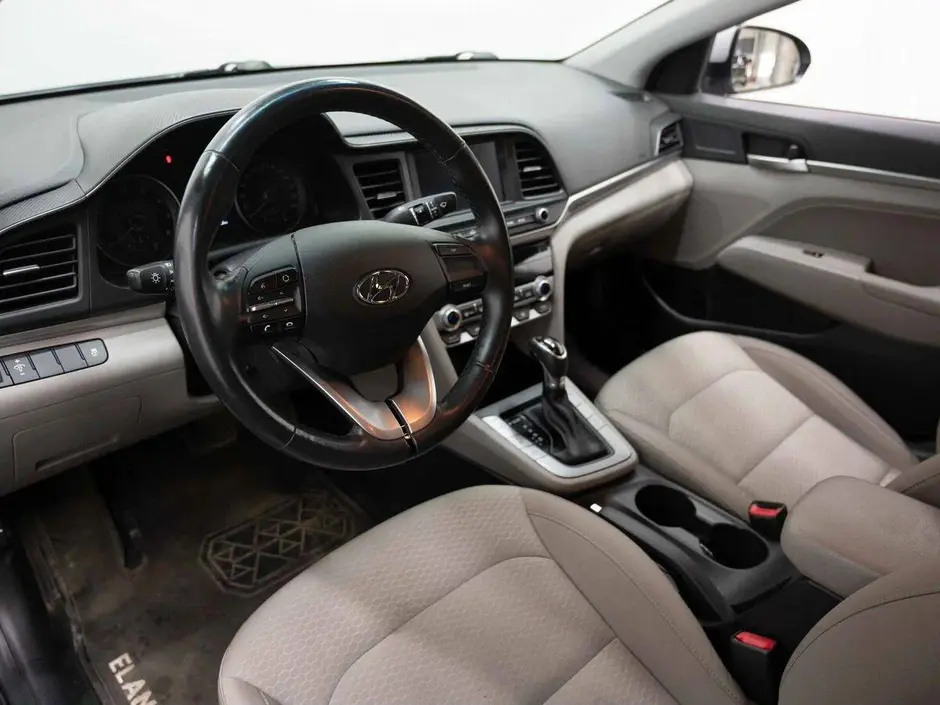 Hyundai Elantra, 2020 г.