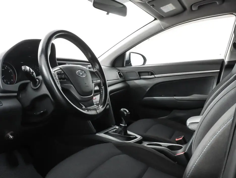 Hyundai Elantra, 2016 г.