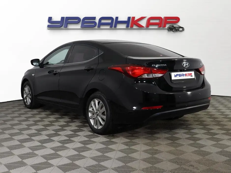 Hyundai Elantra, 2012 г.