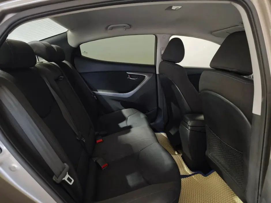 Hyundai Elantra, 2012 г.