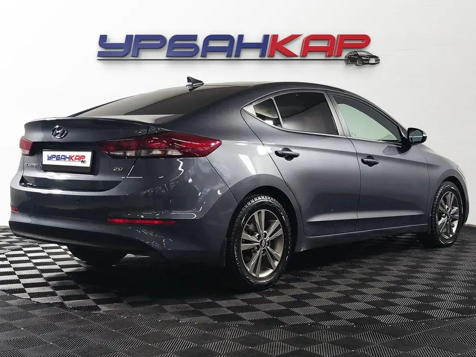 Hyundai Elantra, 2017 г.