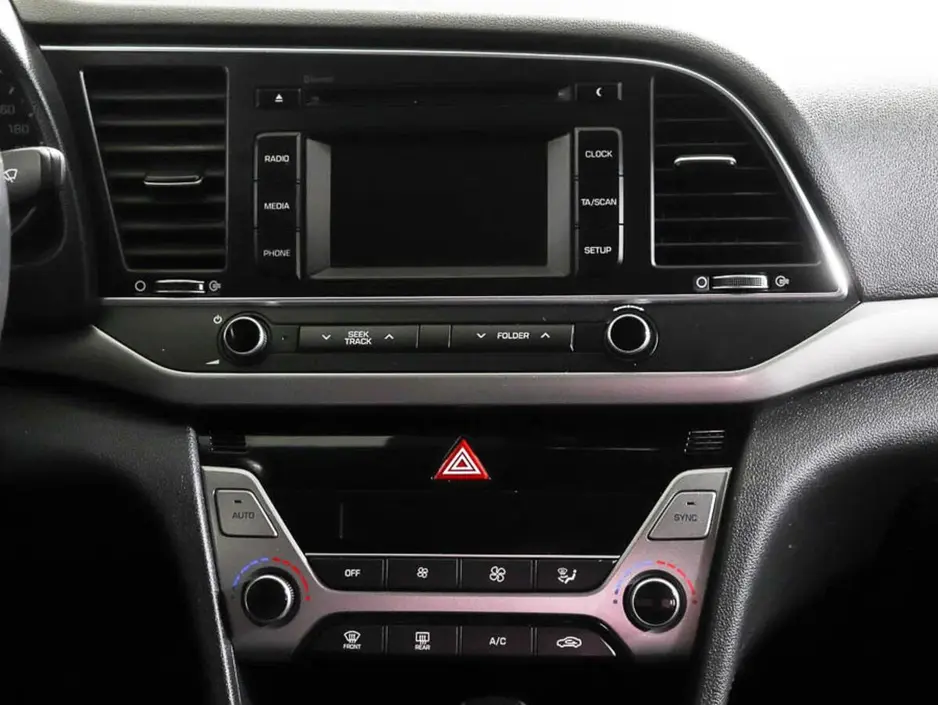 Hyundai Elantra, 2018 г.