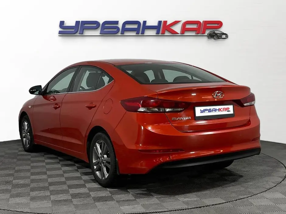 Hyundai Elantra, 2016 г.