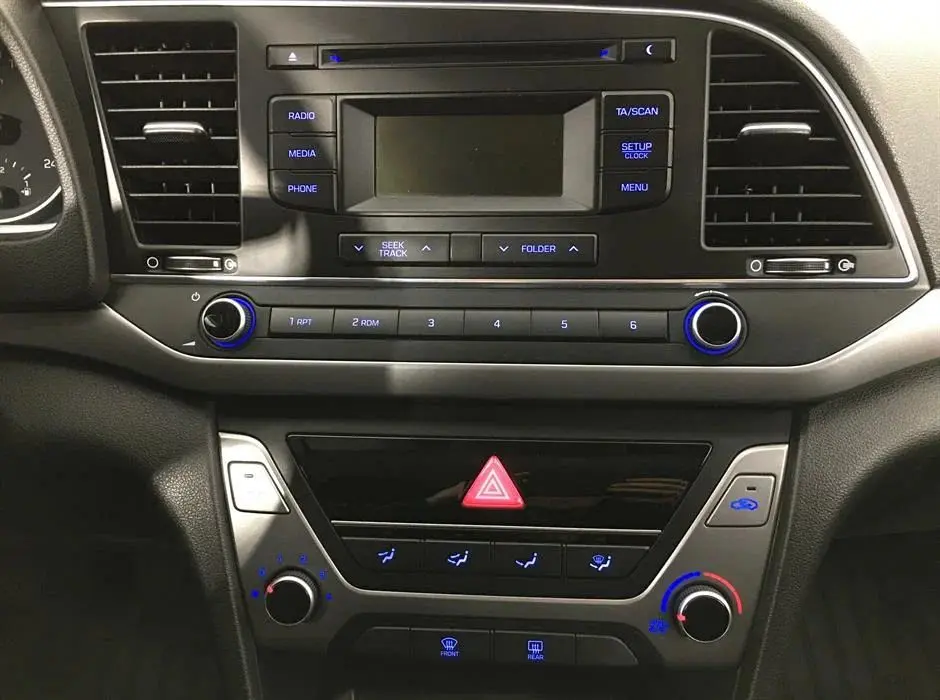 Hyundai Elantra, 2017 г.