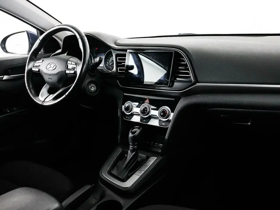 Hyundai Elantra, 2019 г.