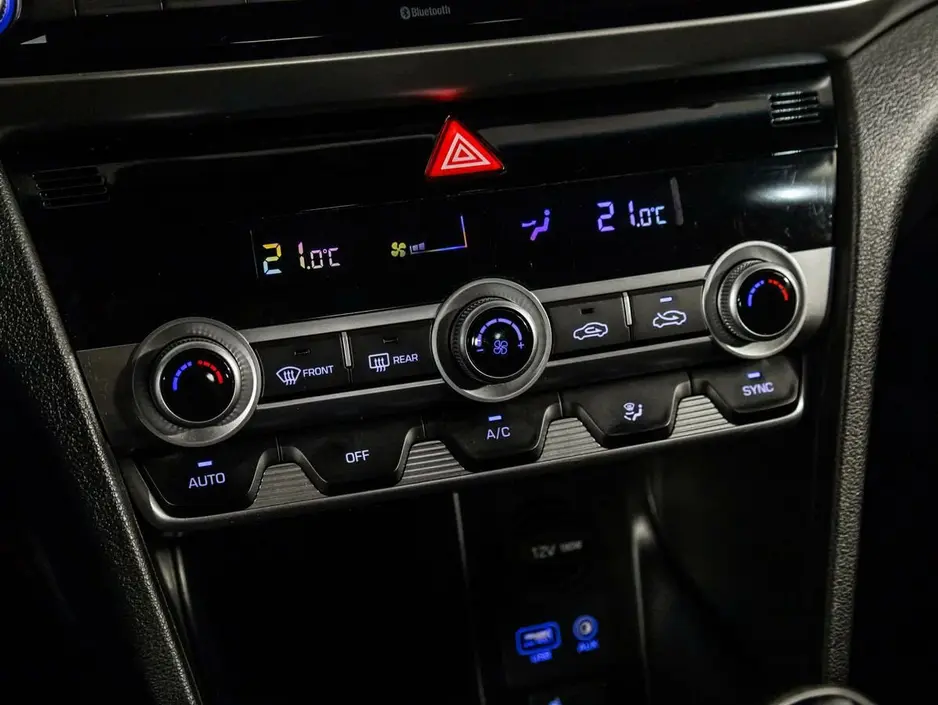 Hyundai Elantra, 2019 г.