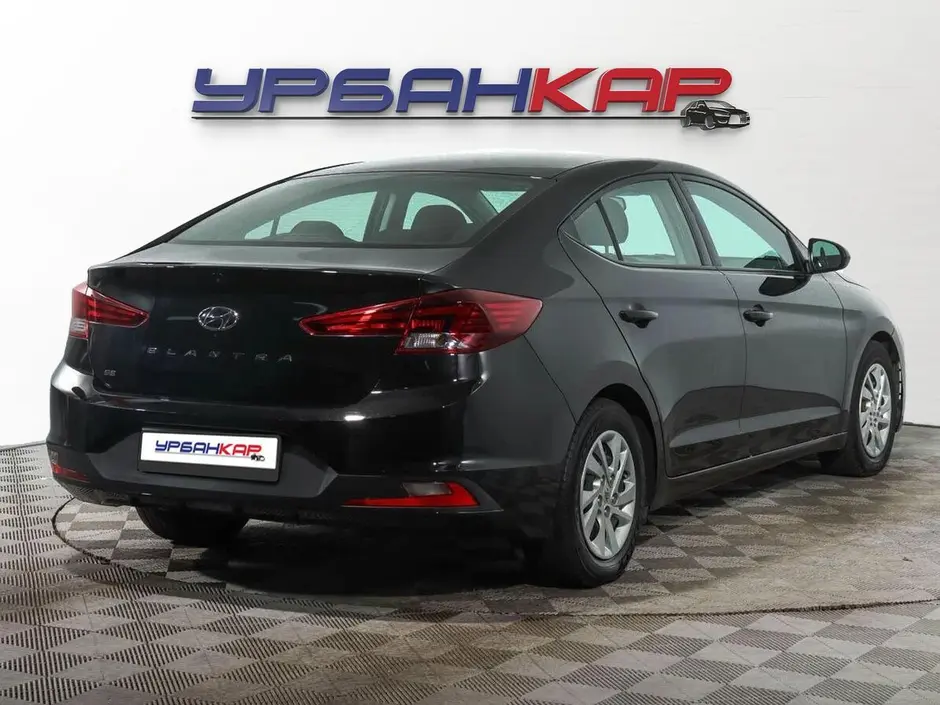 Hyundai Elantra, 2019 г.
