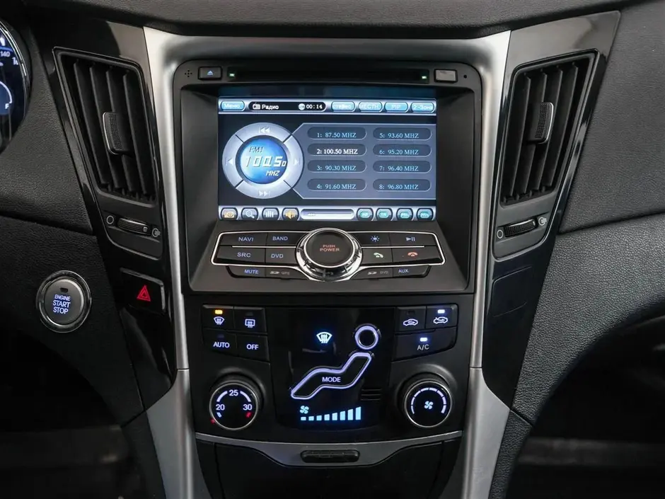 Hyundai Sonata, 2011 г.