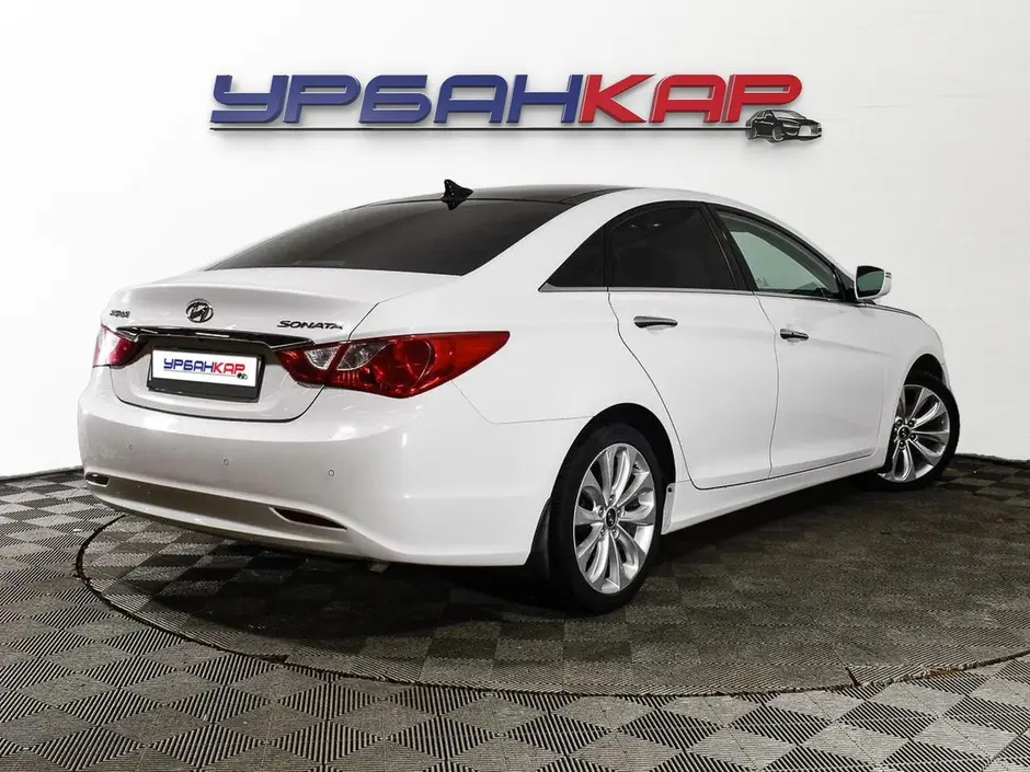 Hyundai Sonata, 2012 г.