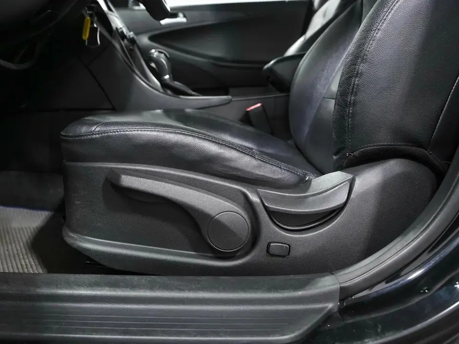 Hyundai Sonata, 2012 г.