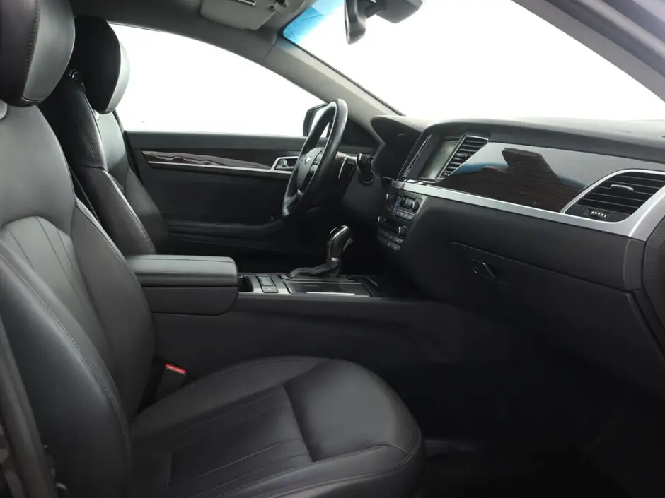 Hyundai Genesis, 2014 г.