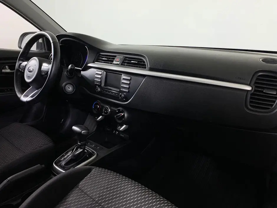 Kia Rio X-Line, 2017 г.