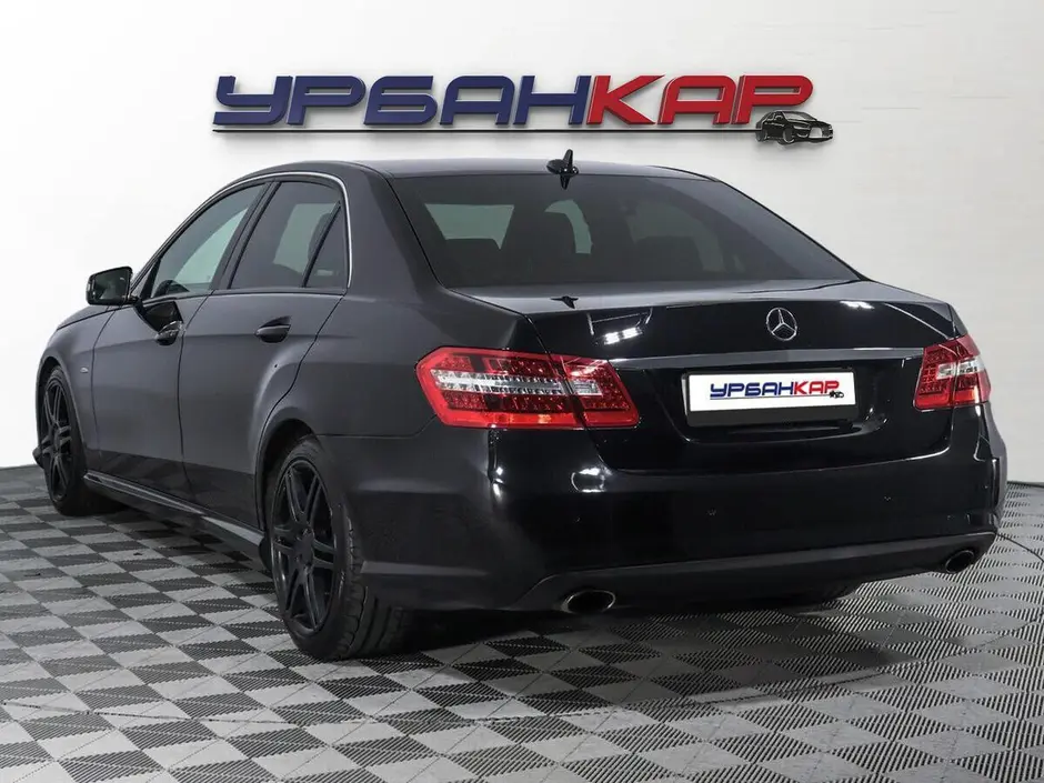 Mercedes-Benz E-Класс, 2011 г.