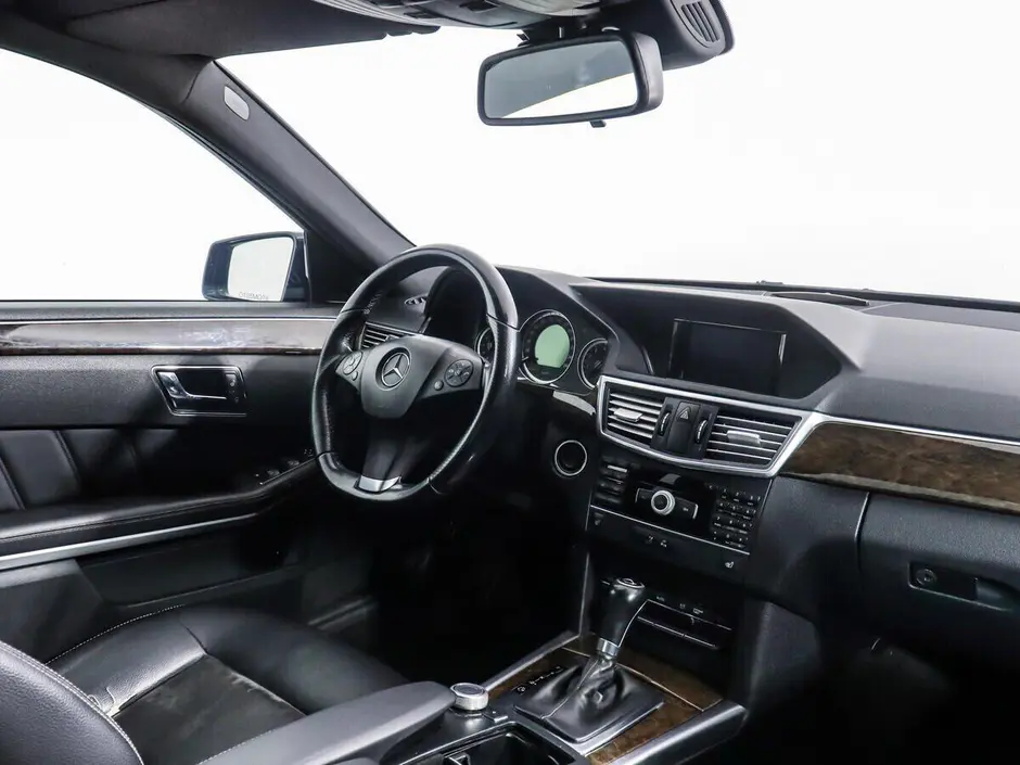 Mercedes-Benz E-Класс, 2011 г.