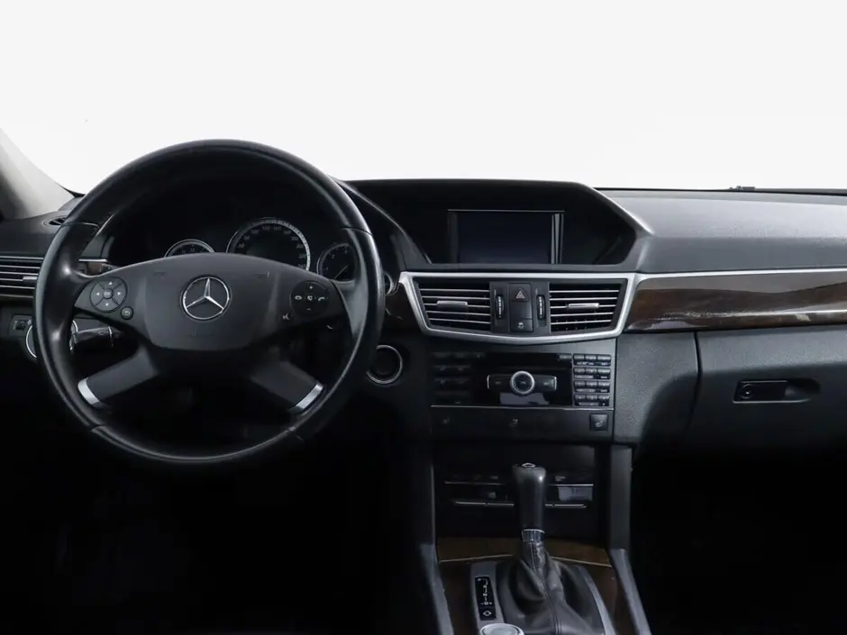 Mercedes-Benz E-Класс, 2009 г.