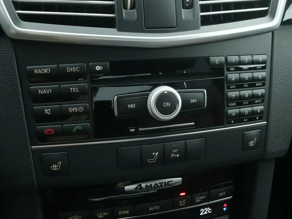 Mercedes-Benz E-Класс, 2010 г.