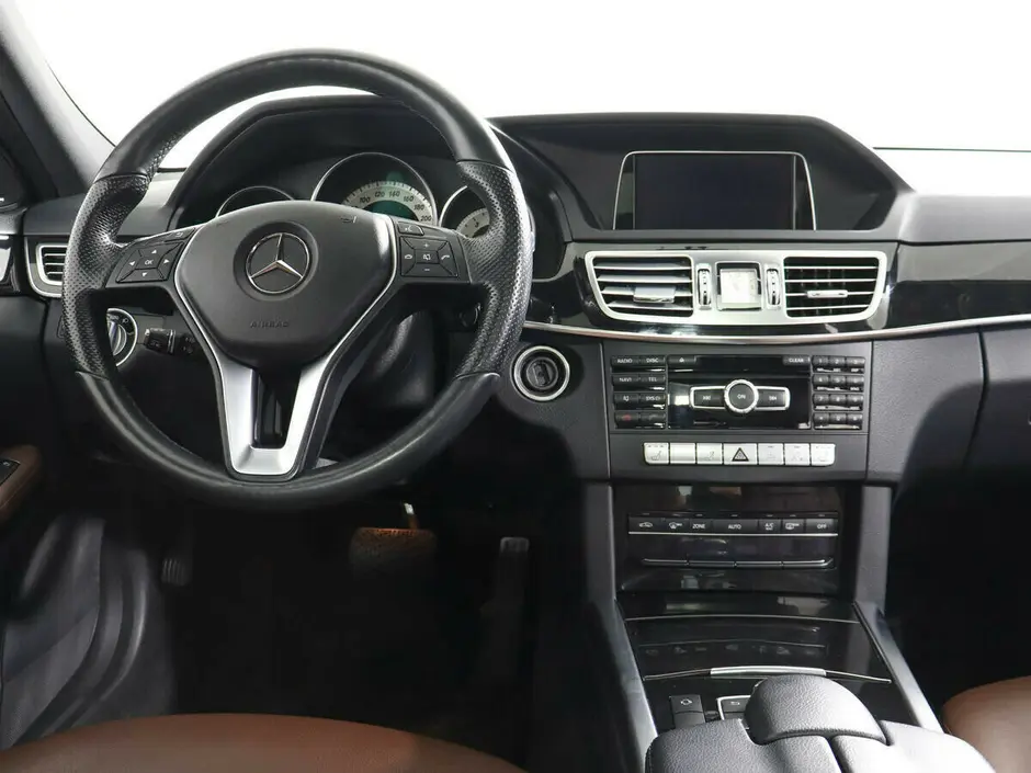 Mercedes-Benz E-Класс, 2014 г.