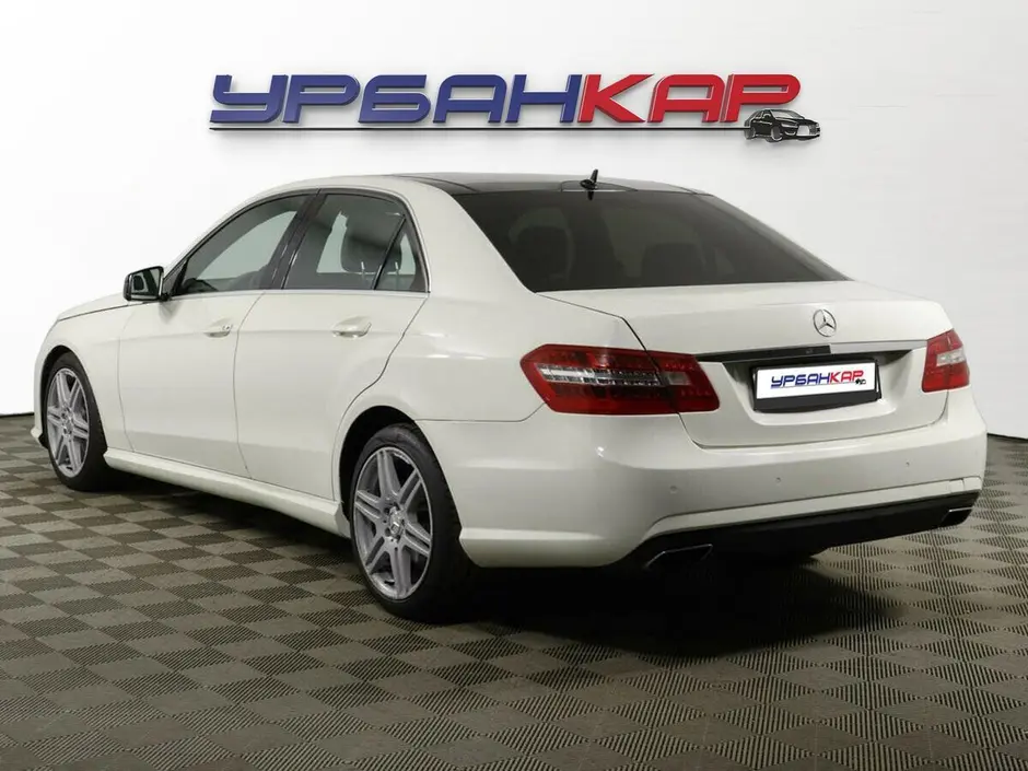 Mercedes-Benz E-Класс, 2011 г.