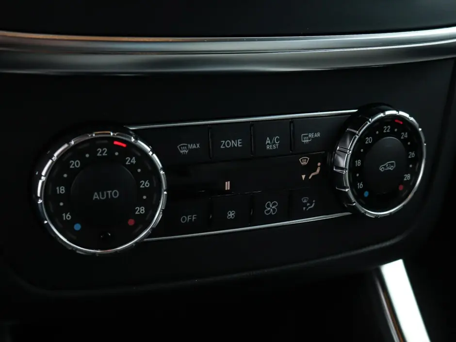 Mercedes-Benz M-Класс, 2011 г.