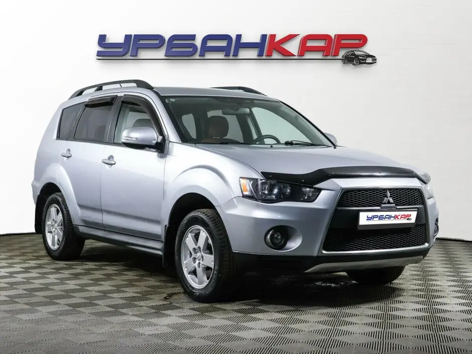 Mitsubishi Outlander, 2011 г.