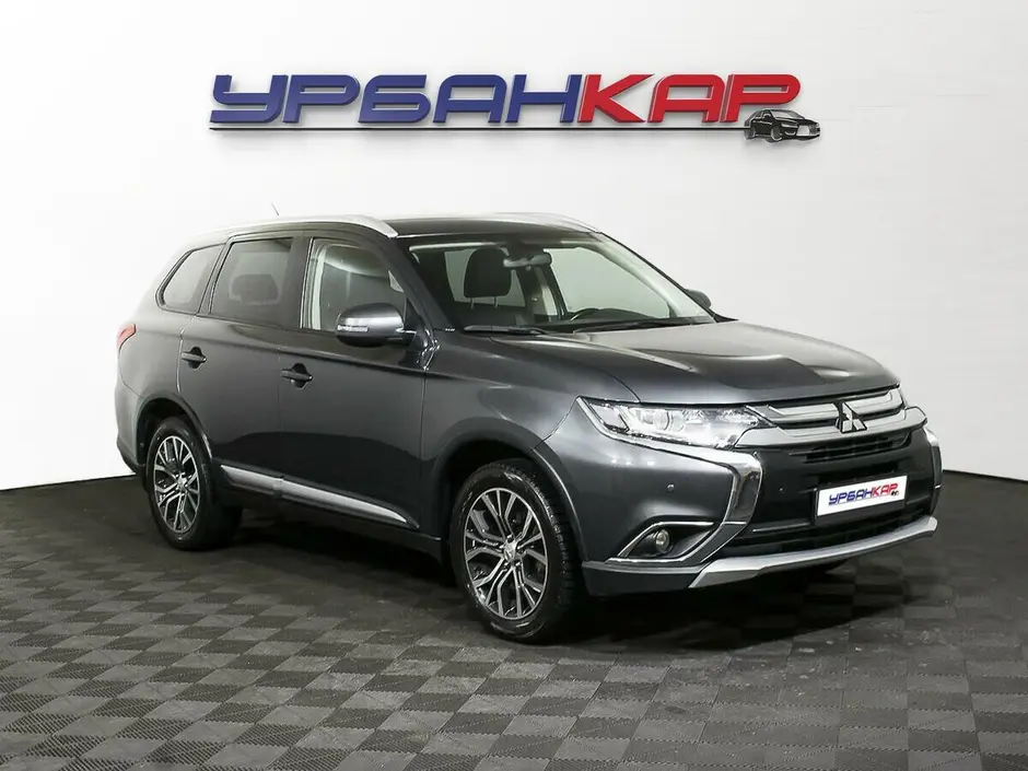 Mitsubishi Outlander, 2016 г.