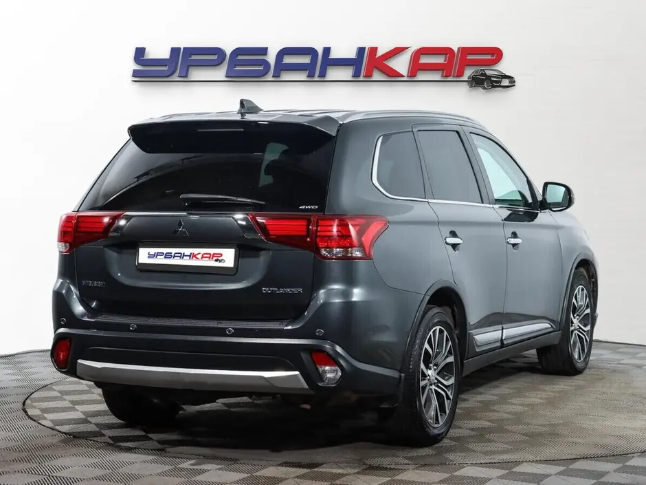Mitsubishi Outlander, 2018 г.