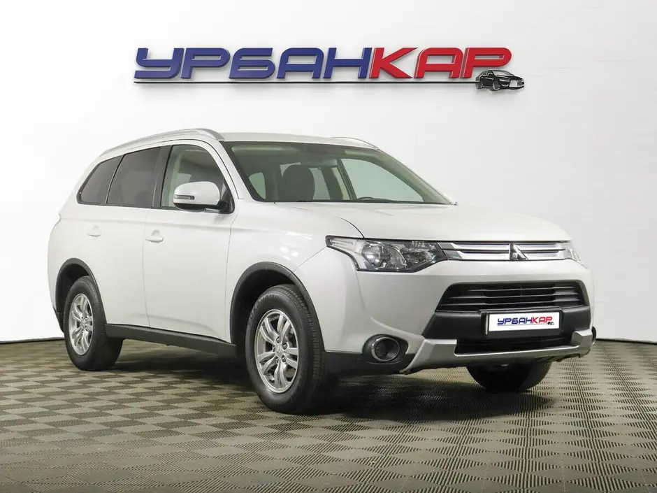 Mitsubishi Outlander, 2014 г.