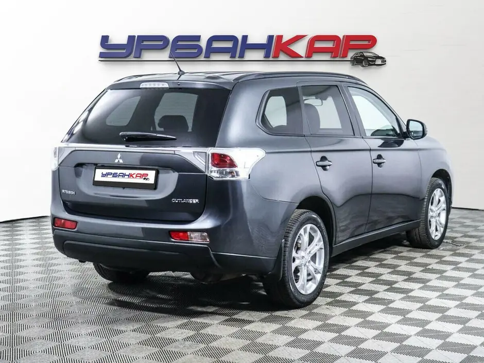 Mitsubishi Outlander, 2013 г.