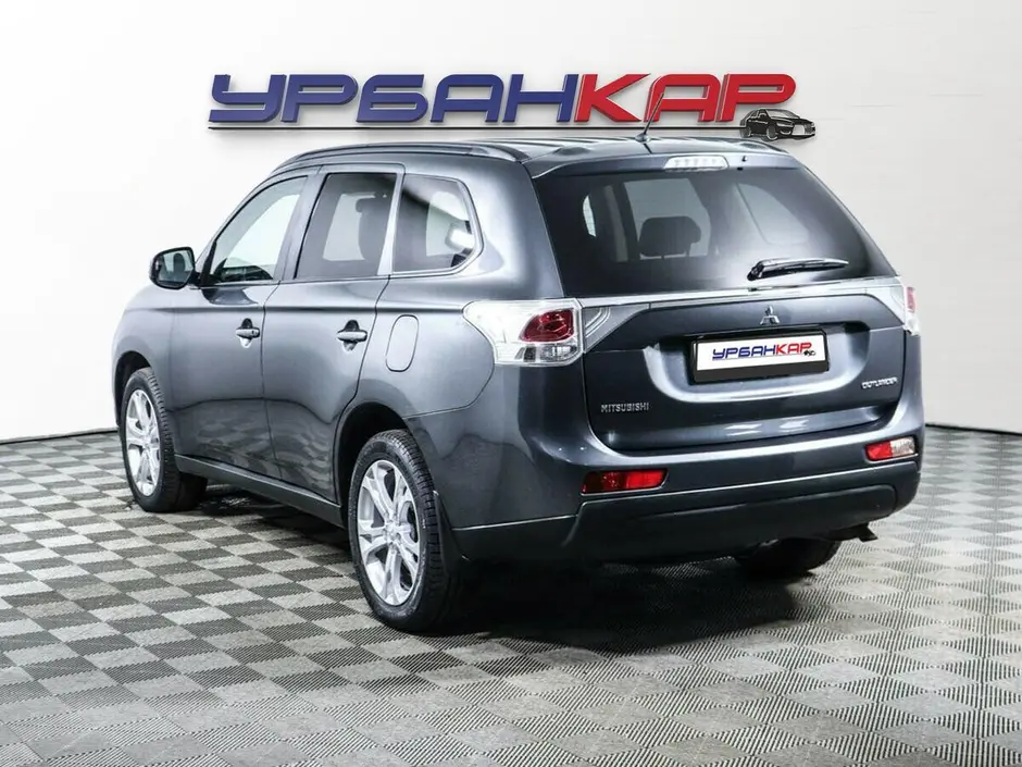 Mitsubishi Outlander, 2013 г.