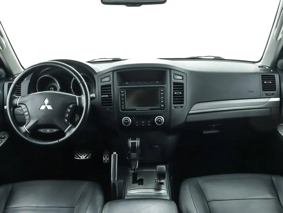 Mitsubishi Pajero, 2011 г.