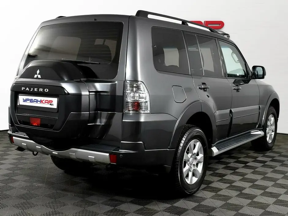 Mitsubishi Pajero, 2014 г.