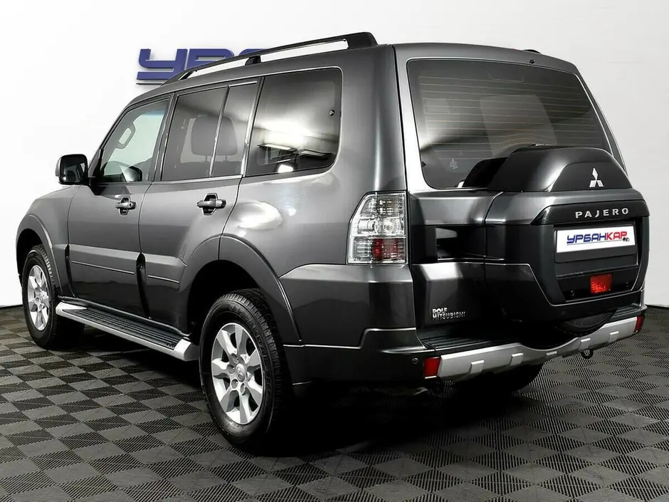 Mitsubishi Pajero, 2014 г.