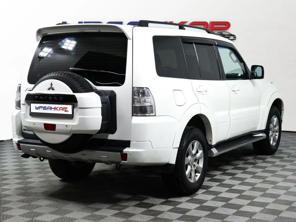 Mitsubishi Pajero, 2011 г.