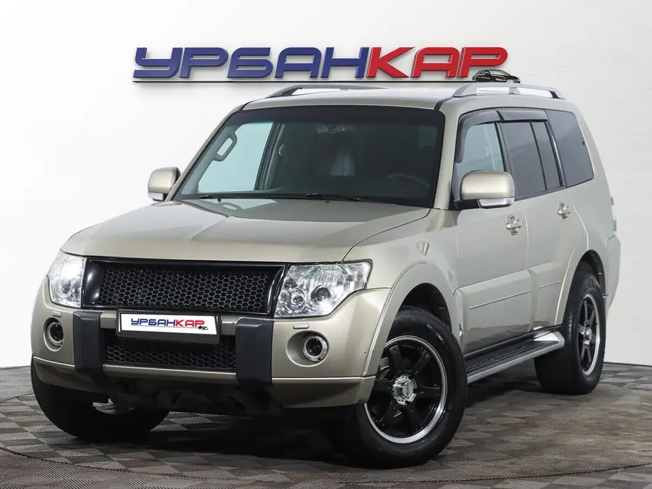 Mitsubishi Pajero, 2011 г.