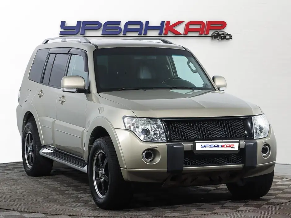 Mitsubishi Pajero, 2011 г.