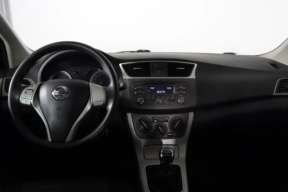 Nissan Tiida, 2015 г.