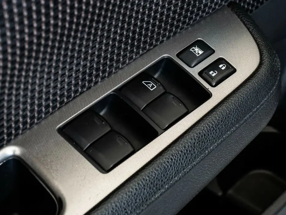 Nissan Tiida, 2012 г.