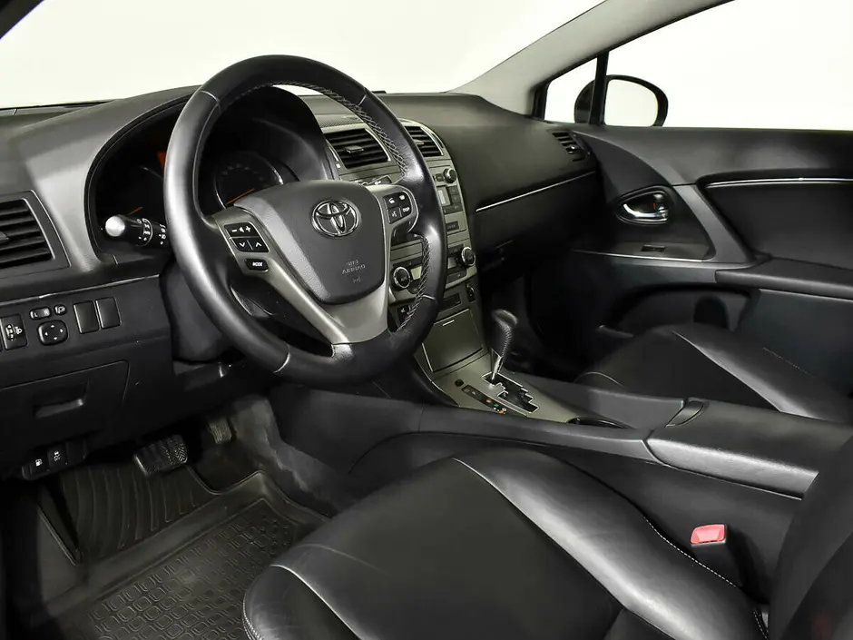 Toyota Avensis, 2010 г.