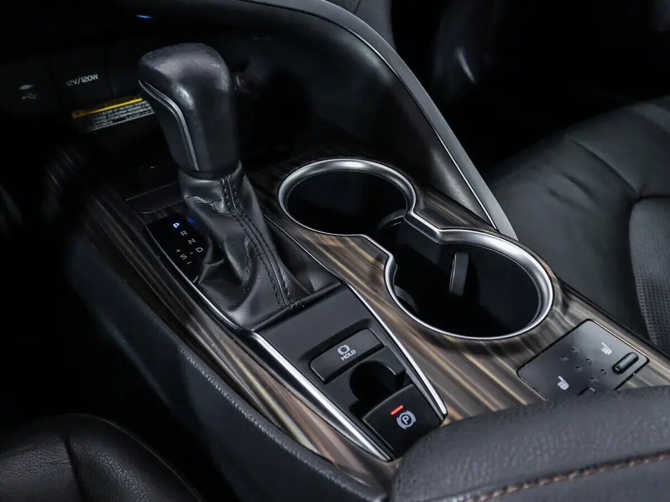 Toyota Camry, 2018 г.