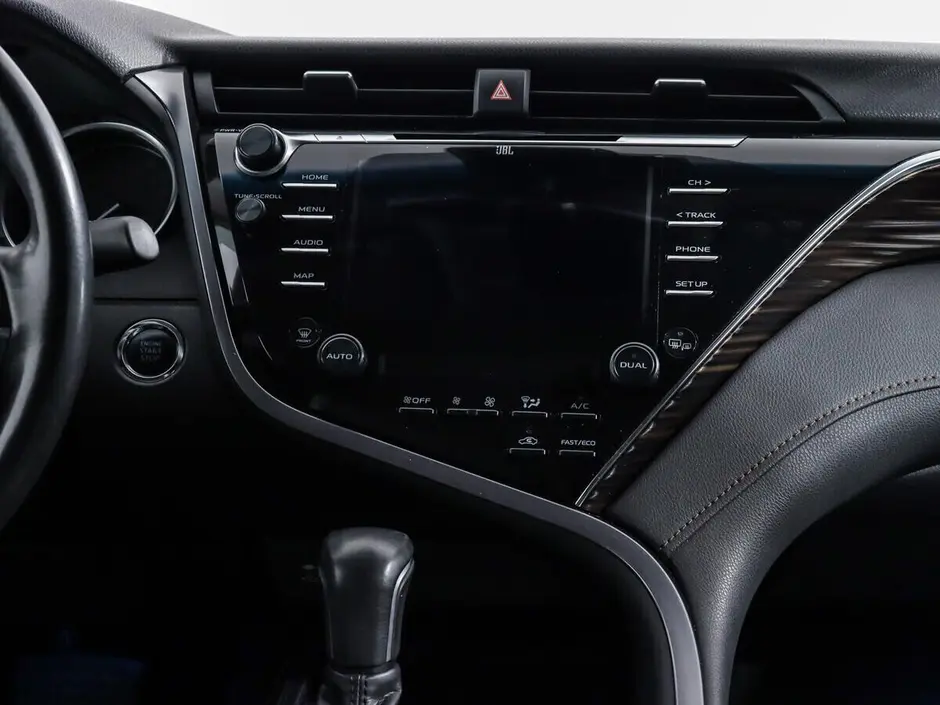 Toyota Camry, 2018 г.