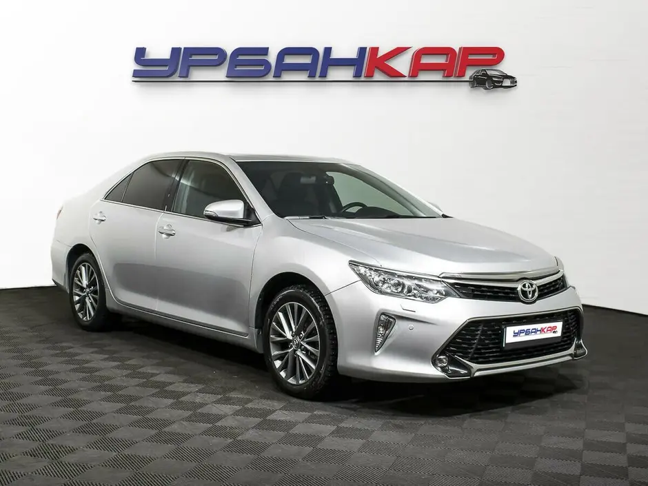 Toyota Camry, 2018 г.