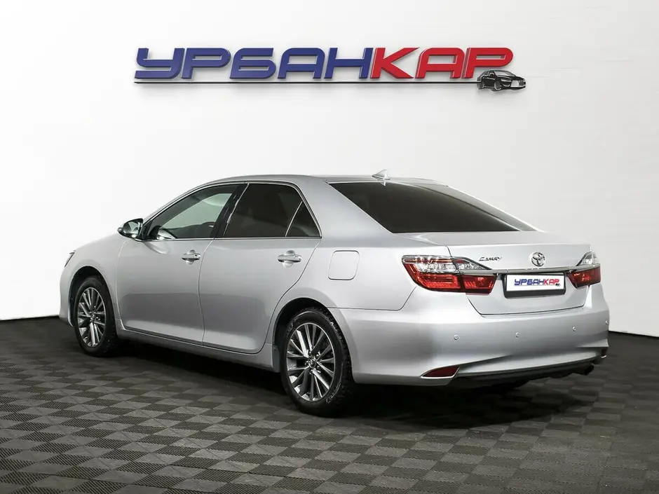 Toyota Camry, 2018 г.